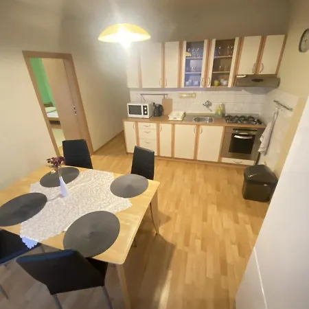 Ard Apartment *